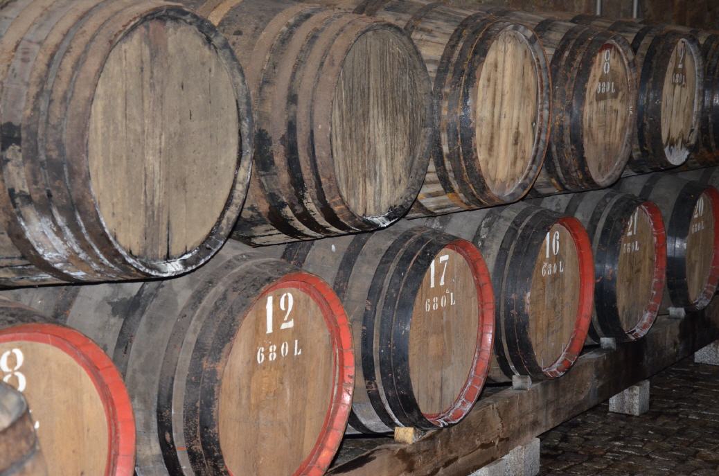 Keller voller Portwein-F&auml;sser